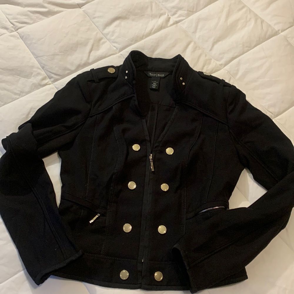 WHITE HOUSE/BLACK MARKET jacket, sz 4,  zip/up w/2 pockets. Excellent condition.
